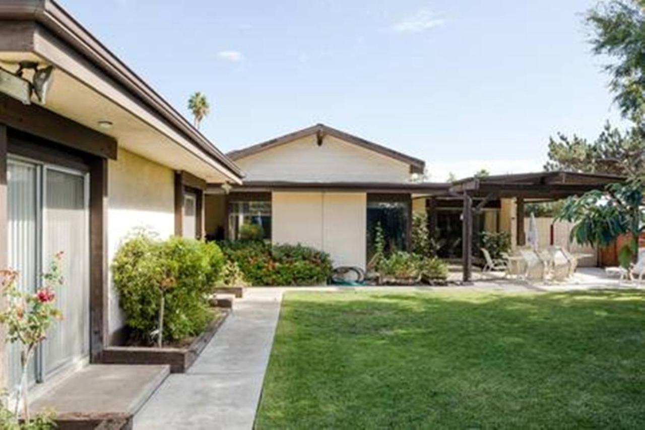 Beautiful House With Fantastic View In Azusa Exterior photo